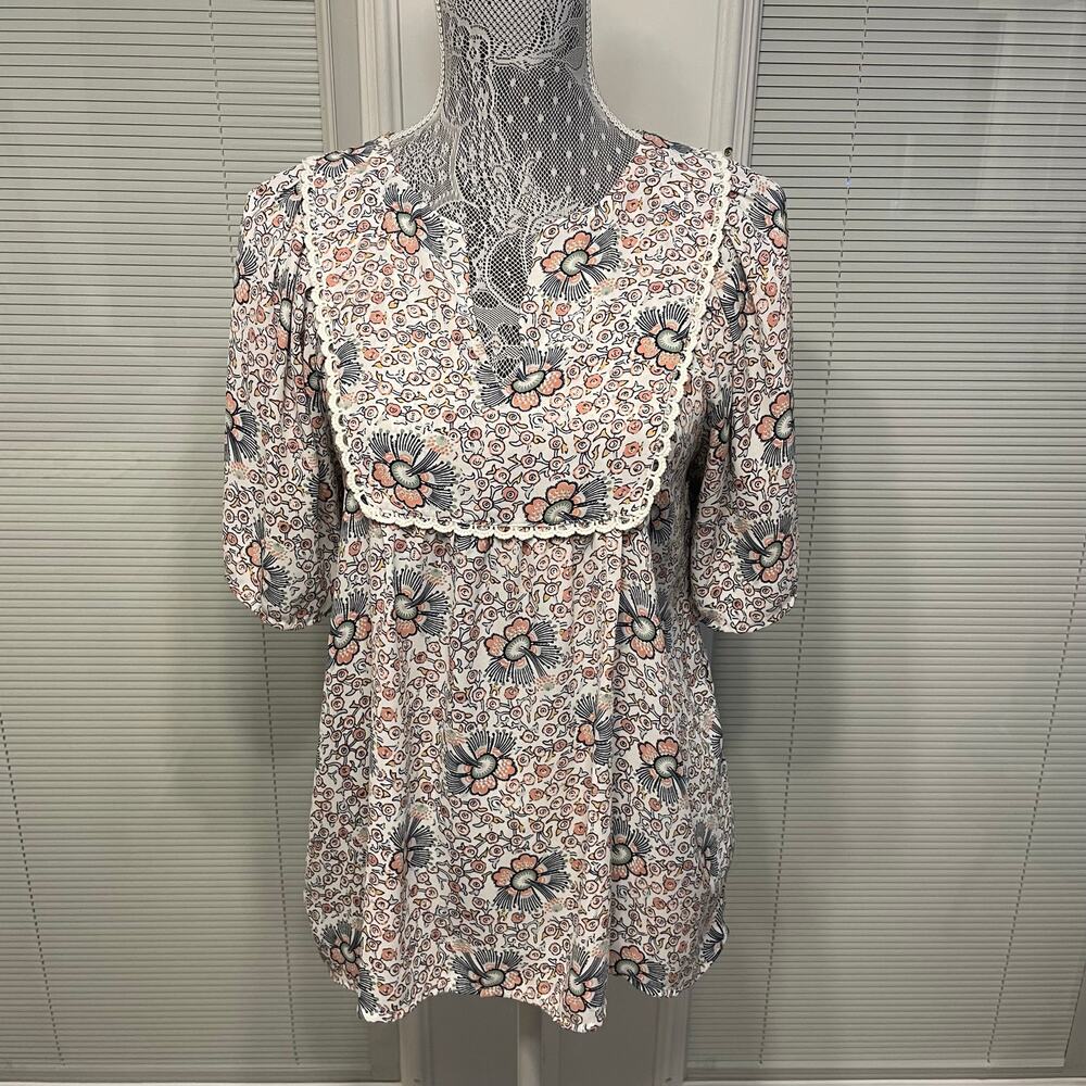 Ann Taylor LOFT Multicolor Pastel Floral Blouse Lightweight Top Lace Bib Flowy S